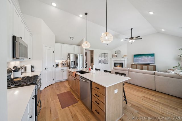 7410 N 159th East Avenue, Owasso, OK 74055