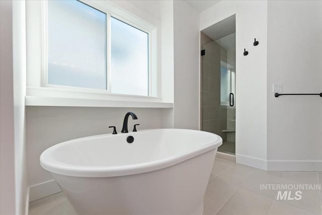 2211 N Ryde Ave., Kuna, ID 83634