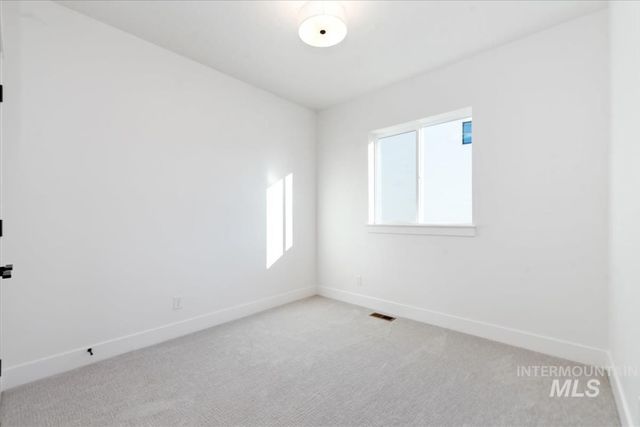 2211 N Ryde Ave., Kuna, ID 83634
