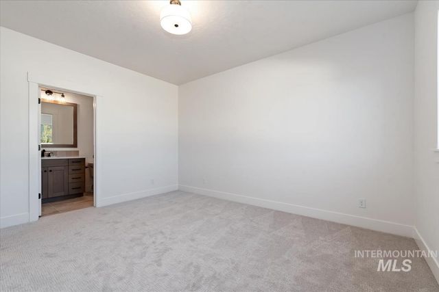2211 N Ryde Ave., Kuna, ID 83634