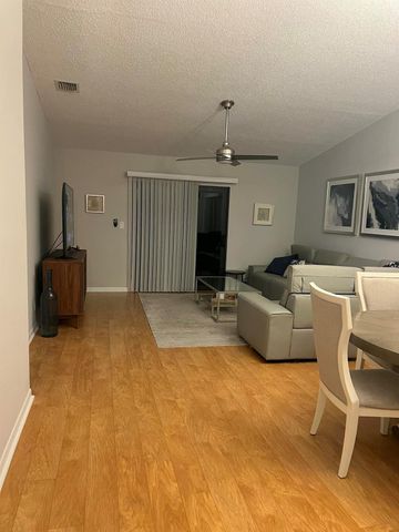 448 NE 42nd Street, Boca Raton, FL 33431