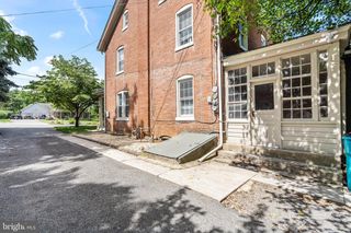 19332 LONGMEADOW RD #1A, Hagerstown, MD 21742