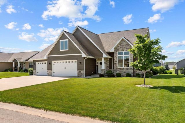 2053 W SUGAR COURT, Appleton, WI 54913