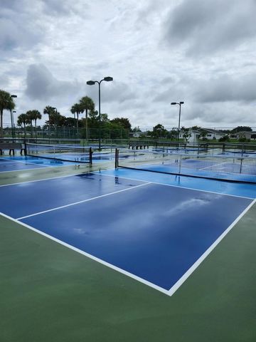 5421 Mariesa Avenue, West Palm Beach, FL 33417