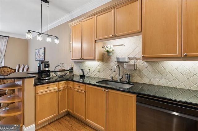 331 Carpenter Drive 5, Sandy Springs, GA 30328