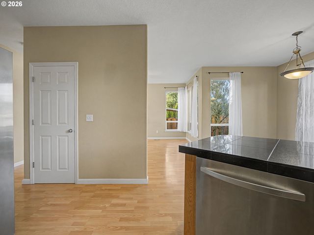 4647 Se 20TH Ter, Gresham, OR 97080