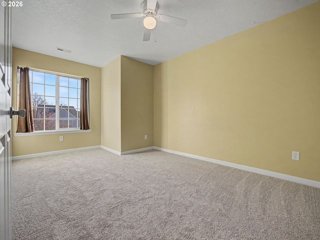 4647 Se 20TH Ter, Gresham, OR 97080