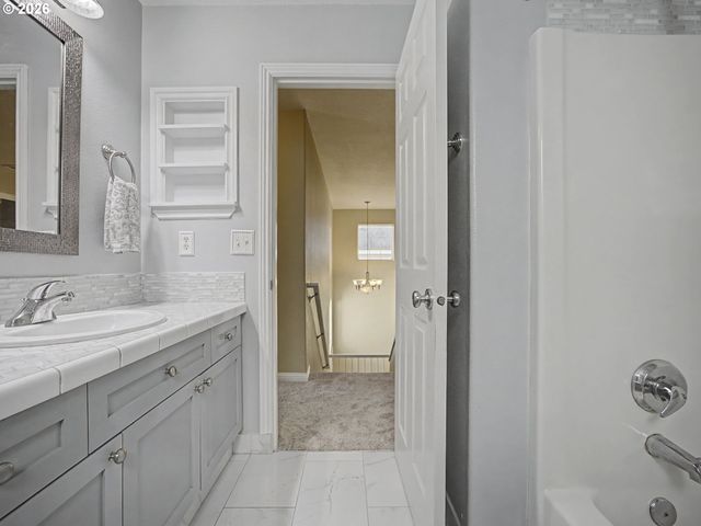 4647 Se 20TH Ter, Gresham, OR 97080