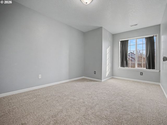 4647 Se 20TH Ter, Gresham, OR 97080