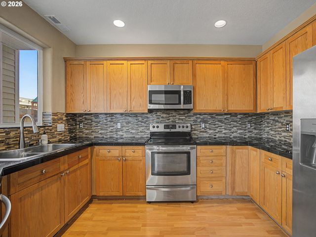 4647 Se 20TH Ter, Gresham, OR 97080