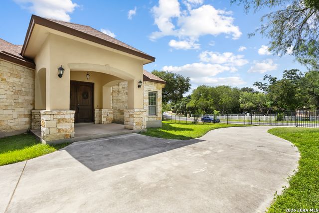 8210 Roy Lane, San Antonio, TX 78250