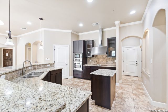 8210 Roy Lane, San Antonio, TX 78250
