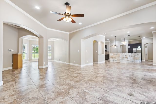 8210 Roy Lane, San Antonio, TX 78250