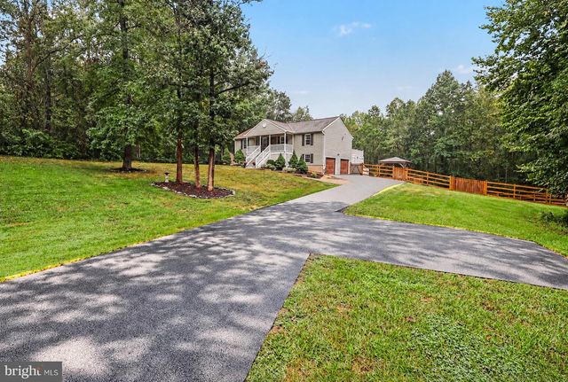 114 STONY HILL RD, Fredericksburg, VA 22406