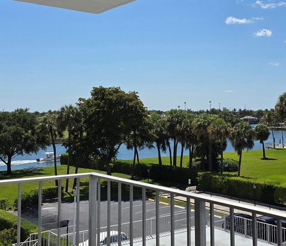 336 Golfview Road 406, North Palm Beach, FL 33408