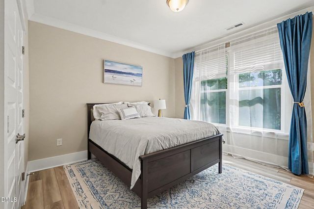 2719 Corydalis Way, Apex, NC 27502
