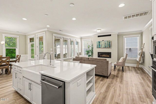 2719 Corydalis Way, Apex, NC 27502