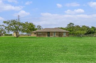 2211 Nancy Street, Alvin, TX 77511