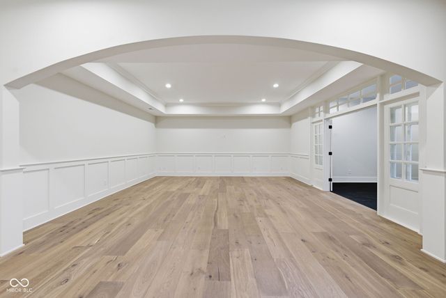 10840 Dartmoor Court, Zionsville, IN 46077