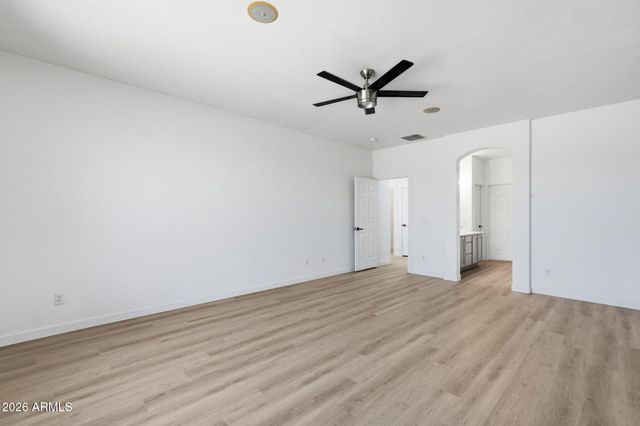 29810 N LITTLE LEAF Drive, San Tan Valley, AZ 85143