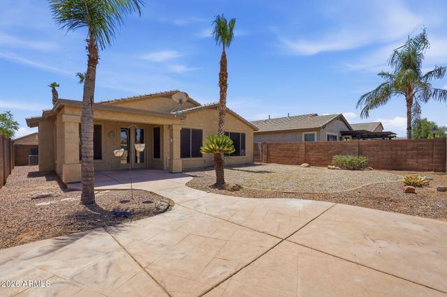 29810 N LITTLE LEAF Drive, San Tan Valley, AZ 85143