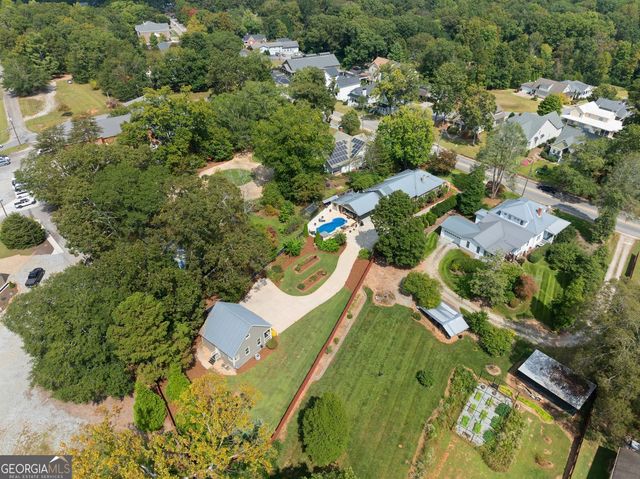 745 Washington Street, Clarkesville, GA 30523