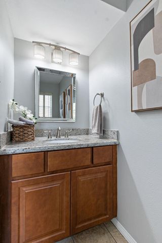 13710 Balmore Circle, Houston, TX 77069