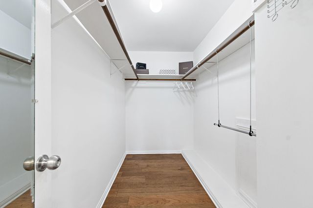 13710 Balmore Circle, Houston, TX 77069