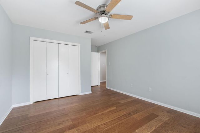 13710 Balmore Circle, Houston, TX 77069