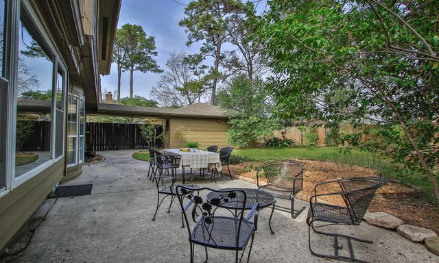 13710 Balmore Circle, Houston, TX 77069