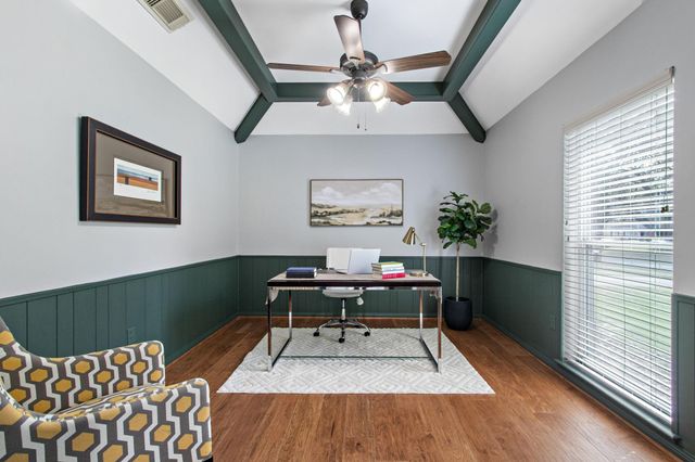 13710 Balmore Circle, Houston, TX 77069