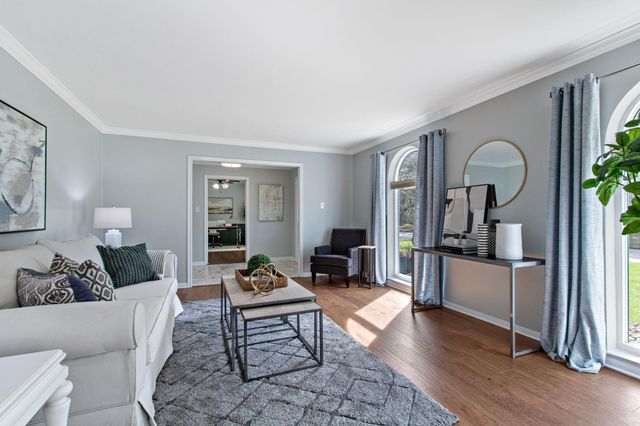 13710 Balmore Circle, Houston, TX 77069