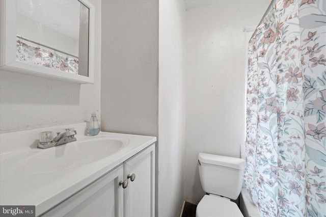 748 N HOLLY ST, Philadelphia, PA 19104