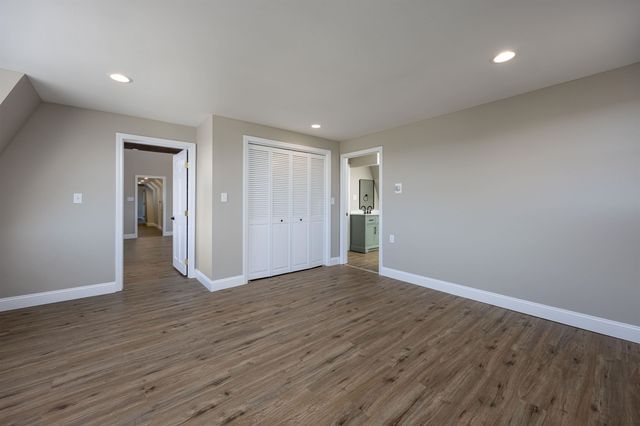 287 North Road, Deerfield, NH 03037