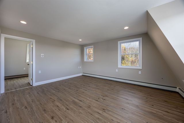 287 North Road, Deerfield, NH 03037