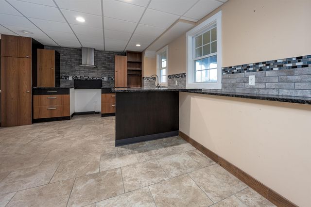 287 North Road, Deerfield, NH 03037