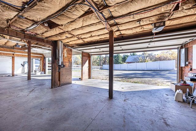 287 North Road, Deerfield, NH 03037