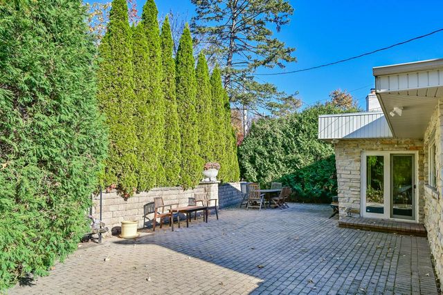 6909 N Belmont LANE, Fox Point, WI 53217