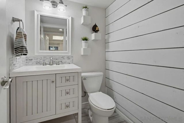 9864 Saskatchewan Ave, San Diego, CA 92129