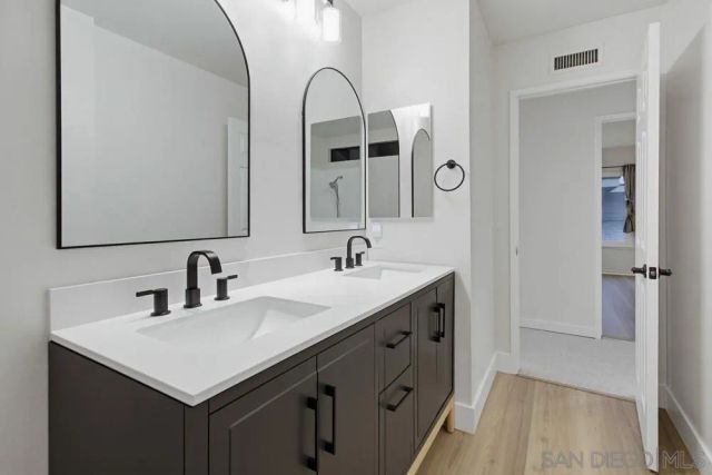 9864 Saskatchewan Ave, San Diego, CA 92129