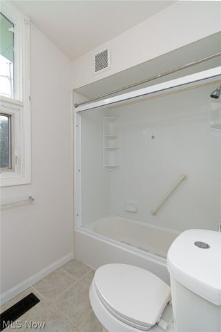 9081 Royalton Road, North Royalton, OH 44133