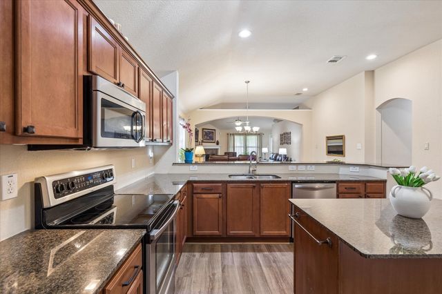 841 Reveille Road, Fort Worth, TX 76108