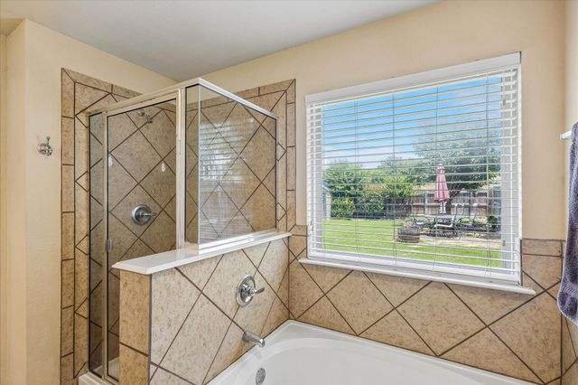 841 Reveille Road, Fort Worth, TX 76108