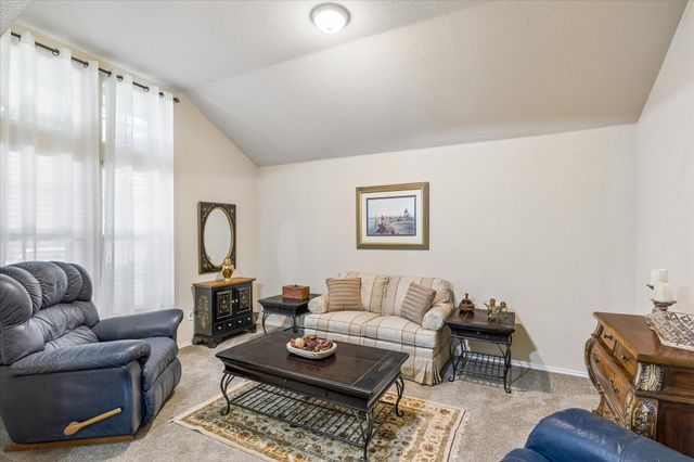 841 Reveille Road, Fort Worth, TX 76108