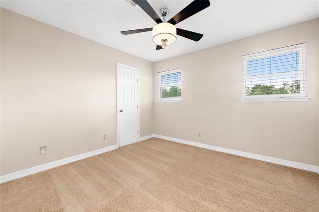 27202 Wells Lane, Conroe, TX 77385