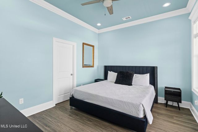 601 E Beach Boulevard, Long Beach, MS 39560