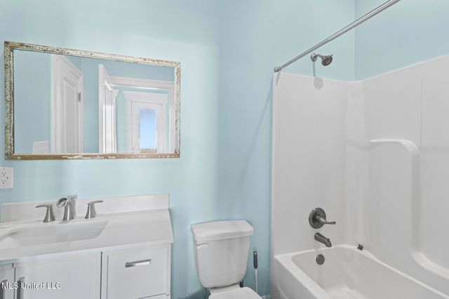 601 E Beach Boulevard, Long Beach, MS 39560