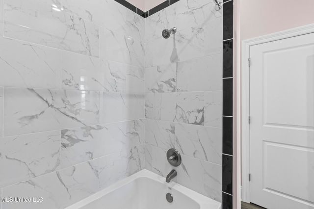 601 E Beach Boulevard, Long Beach, MS 39560