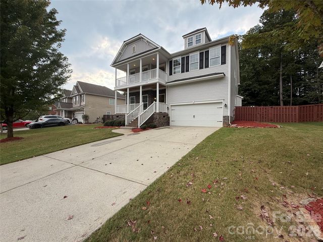 330 Windy Pine Drive, Lake Wylie, SC 29710