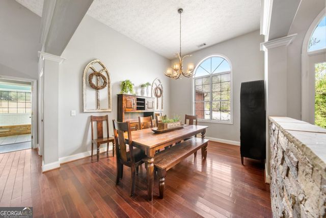 174 Foxtail Pass, Acworth, GA 30101